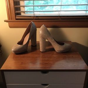 Mix No.6 Adoviel pumps/platforms in Champagne